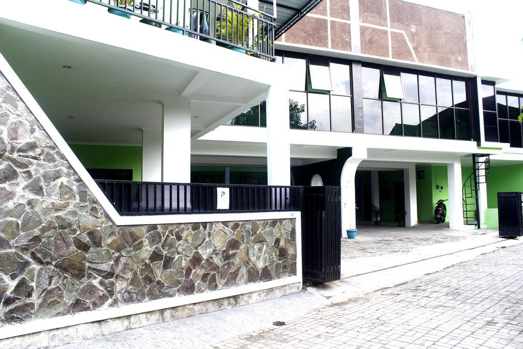 فندق يوغياكارتافي  The Greenhouse المظهر الخارجي الصورة